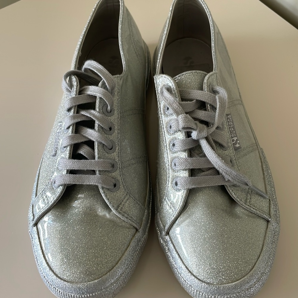 SUPERGA silver metallic lace up sneakers size 9 1/2
